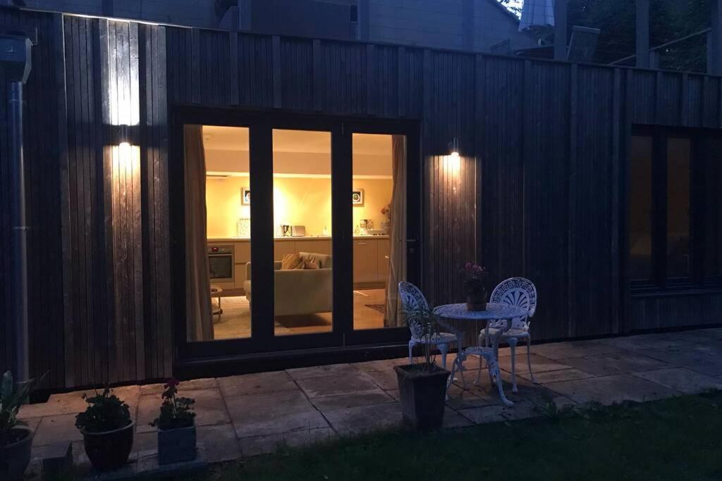 Apartament Garden Hideaway, Self-Contained, Edge Of Bath Zewnętrze zdjęcie