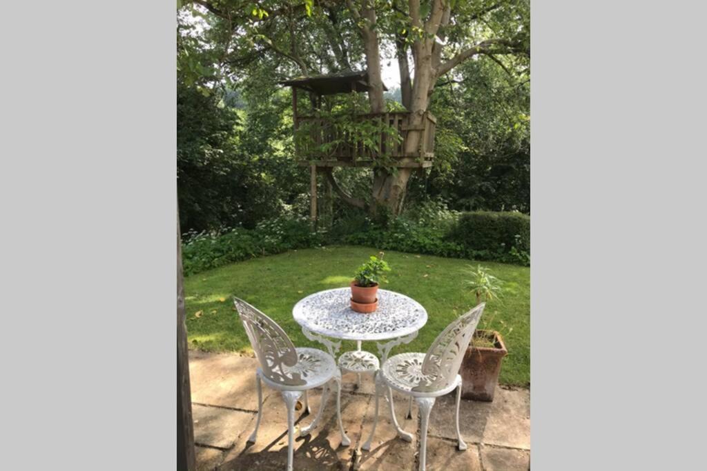 Apartament Garden Hideaway, Self-Contained, Edge Of Bath Zewnętrze zdjęcie